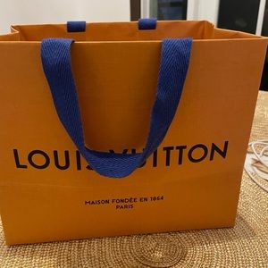 Louis Vuitton Bag Small Size New
